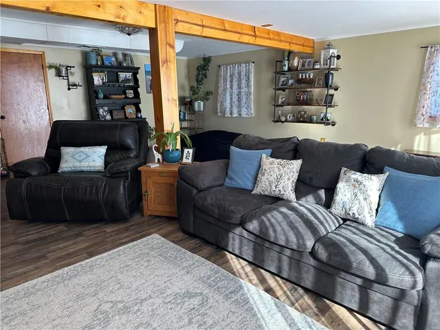 $255,000 | 166 Crescent Drive, Chillicothe, MO 64601