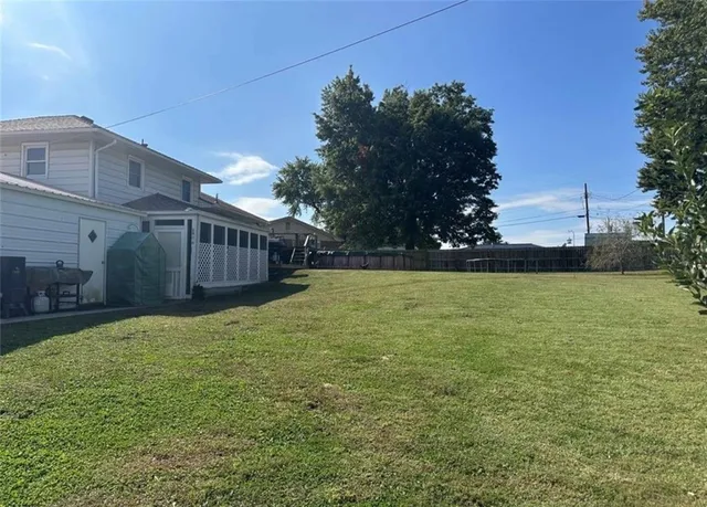 $255,000 | 166 Crescent Drive, Chillicothe, MO 64601