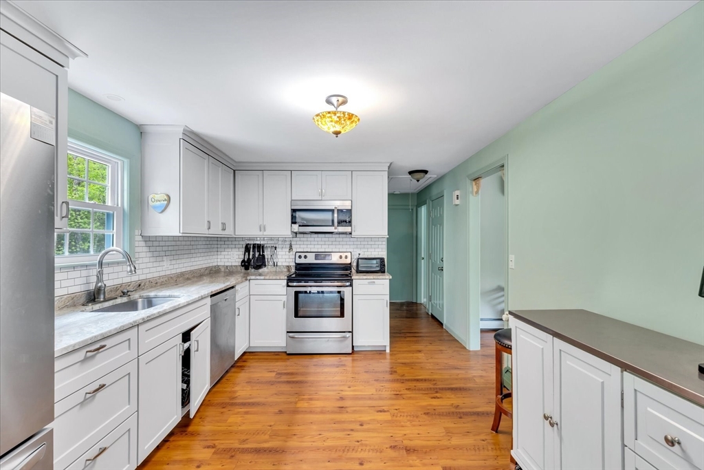 8 Brigantine Avenue Barnstable, MA 02655 - Photo 19 of 42