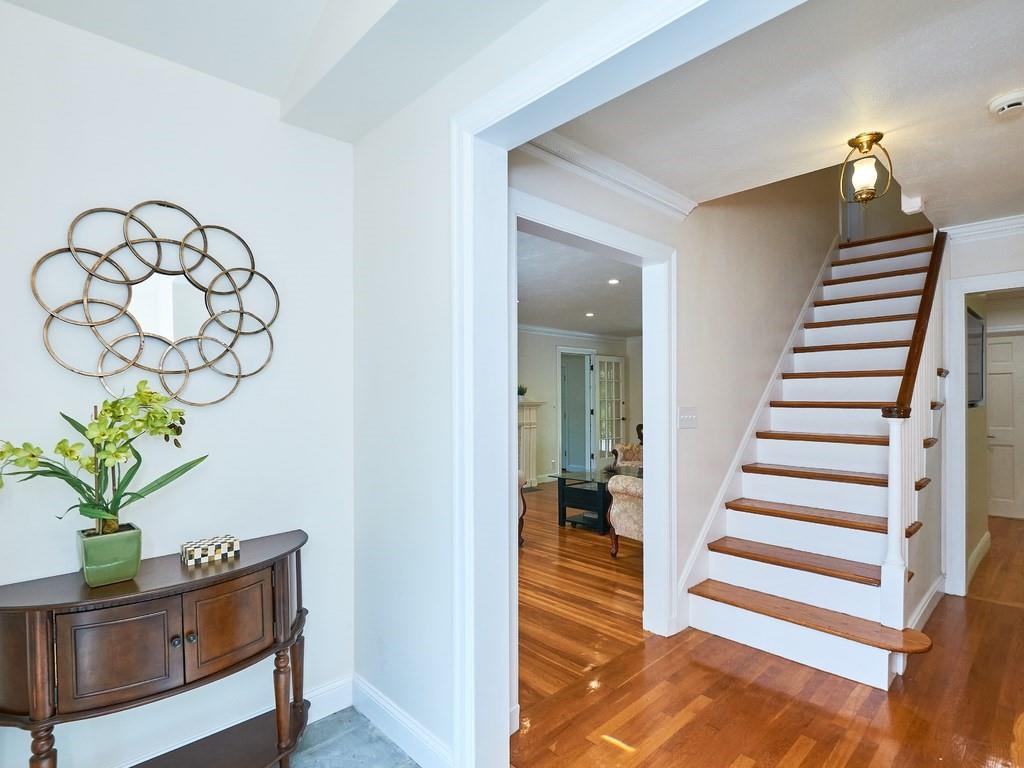 105 Annawan Road Newton, MA 02468 - Photo 6 of 33 Gallery Image 6