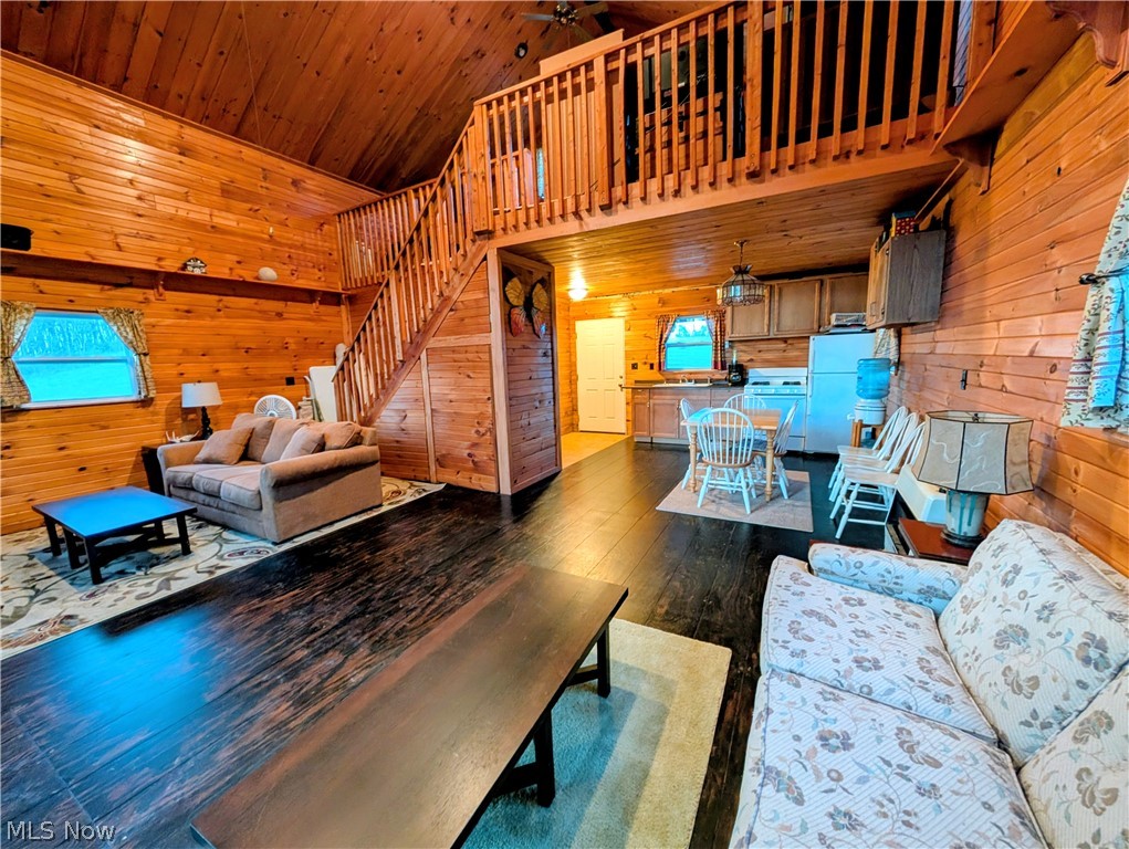 66323 Lake Road Cambridge, OH 43725 - Photo 19 of 44