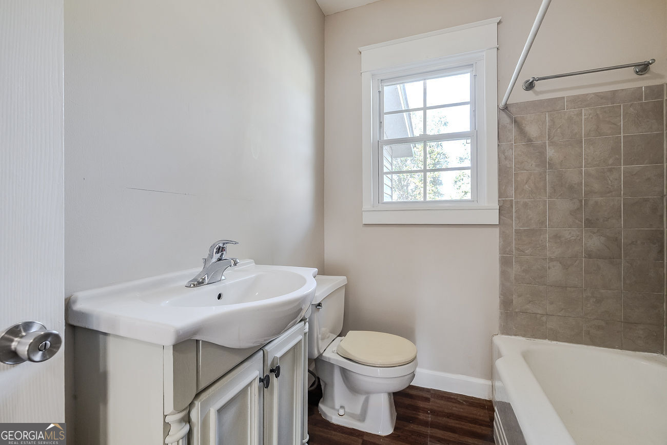 125 Parsons Avenue Pooler, GA 31322 - Photo 19 of 28 a bathroom with a sink toilet and shower