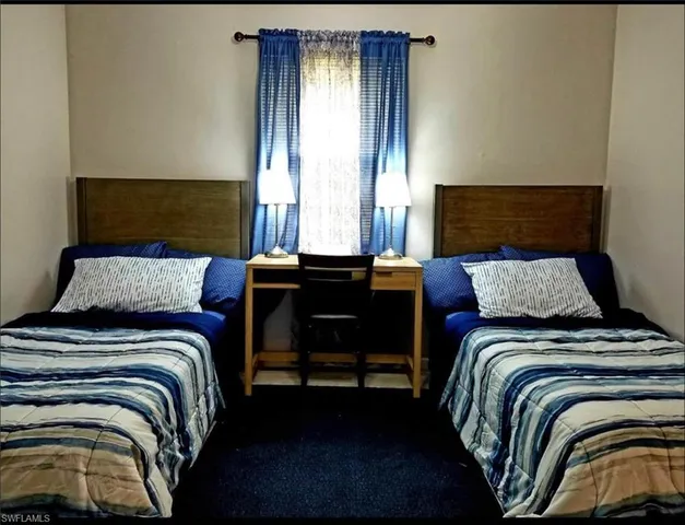 $1,700 | 1136 Michigan Avenue, Naples, FL 34103