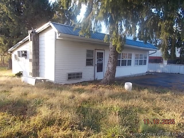 3095 Coffee Pot Road Austin, IN 47102 - Photo 3 of 25 CARRIAGE HOUSE