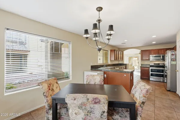 $379,900 | 8109 West Globe Avenue, Phoenix, AZ 85043