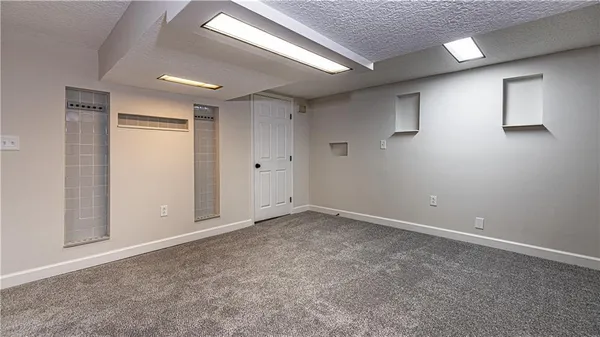 $410,000 | 16900 East 49 Terrace South, Independence, MO 64055