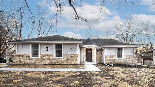 $410,000 | 16900 East 49 Terrace South, Independence, MO 64055