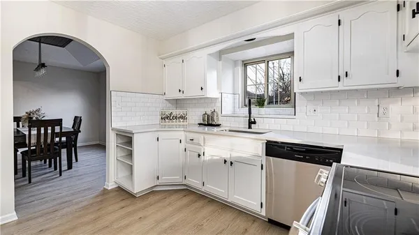 $410,000 | 16900 East 49 Terrace South, Independence, MO 64055