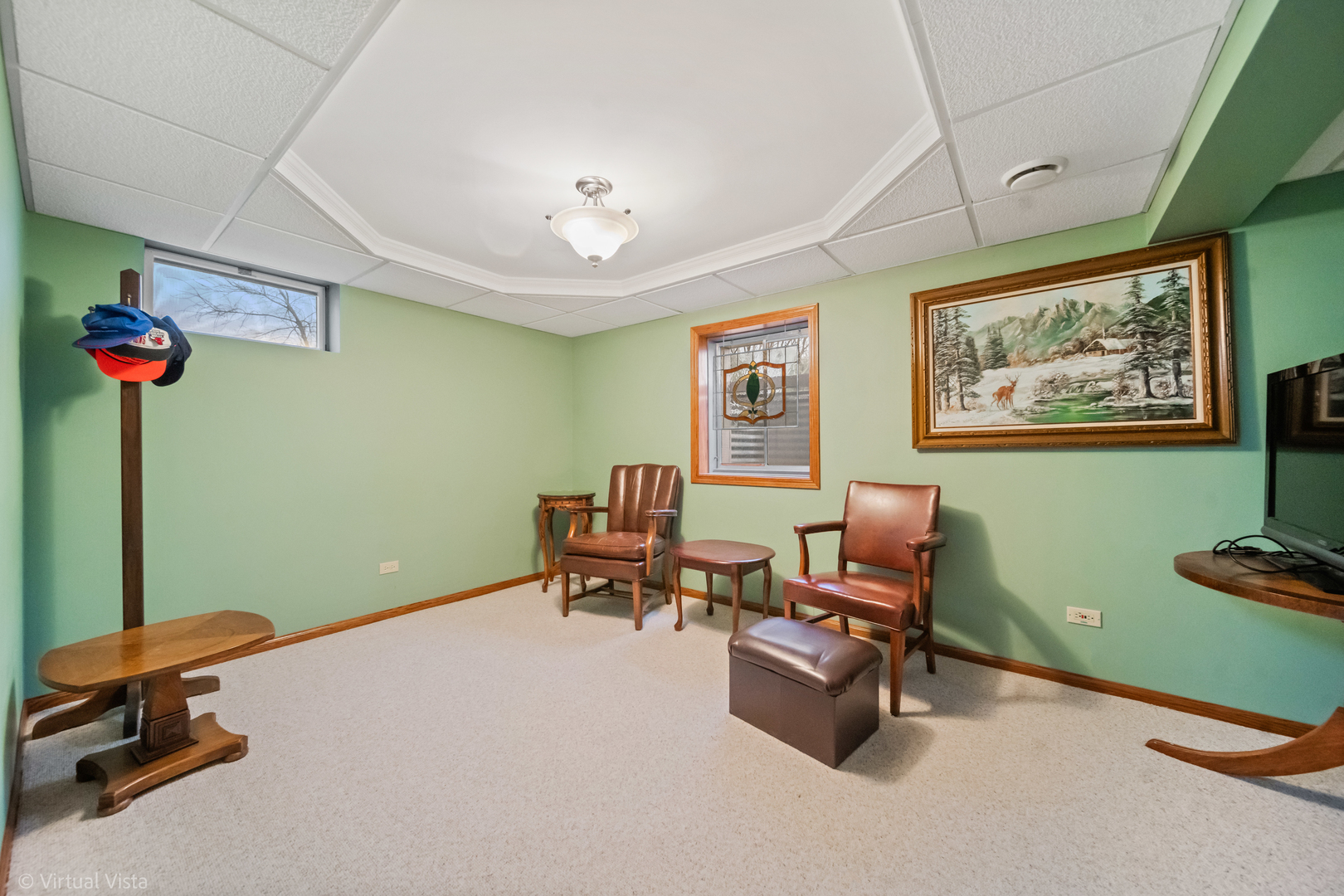 1262 Rutgers Drive Woodridge, IL 60517 - Photo 18 of 22 a living room with furniture and a window