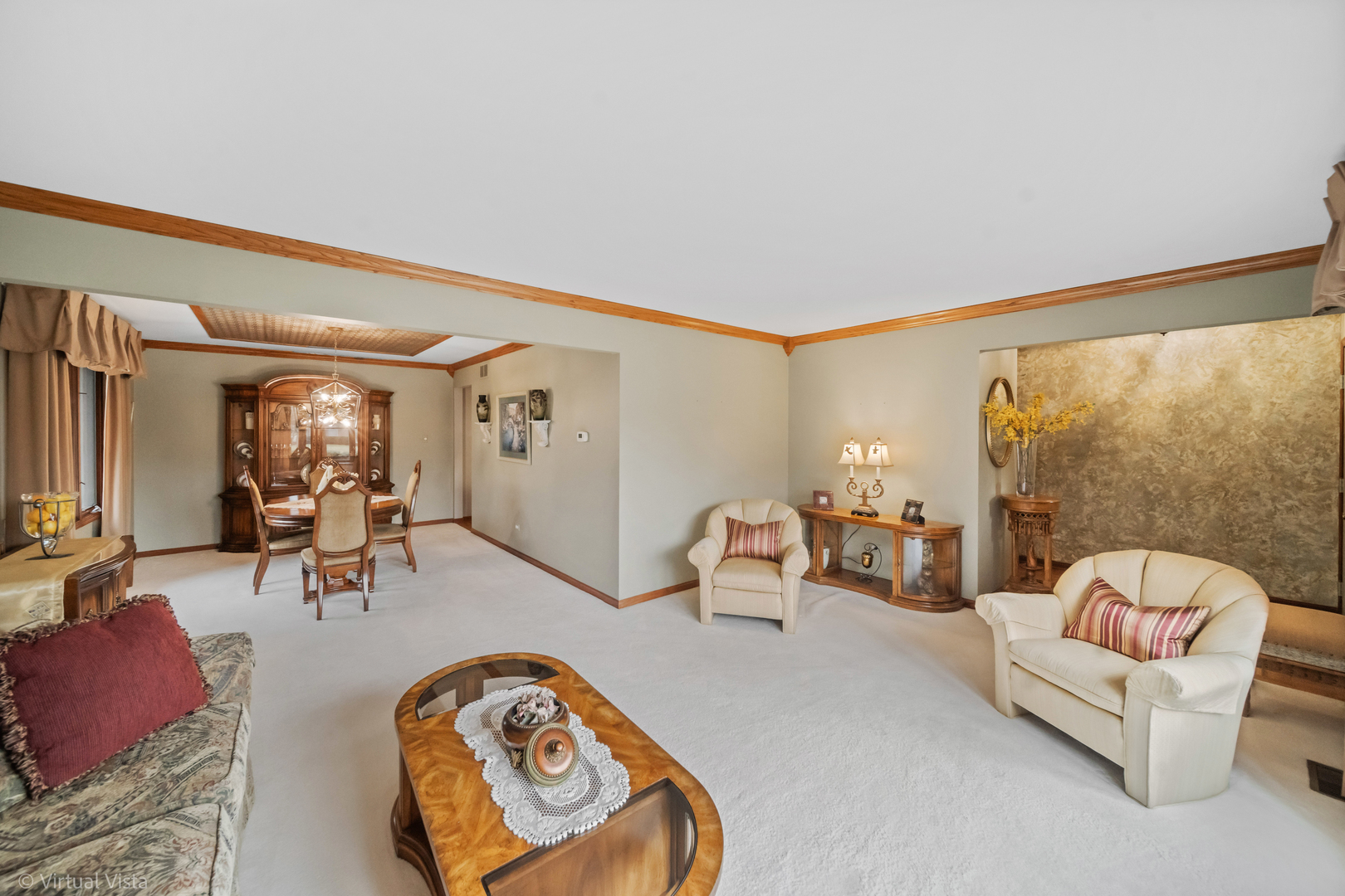 1262 Rutgers Drive Woodridge, IL 60517 - Photo 4 of 22 a living room with furniture and a large window