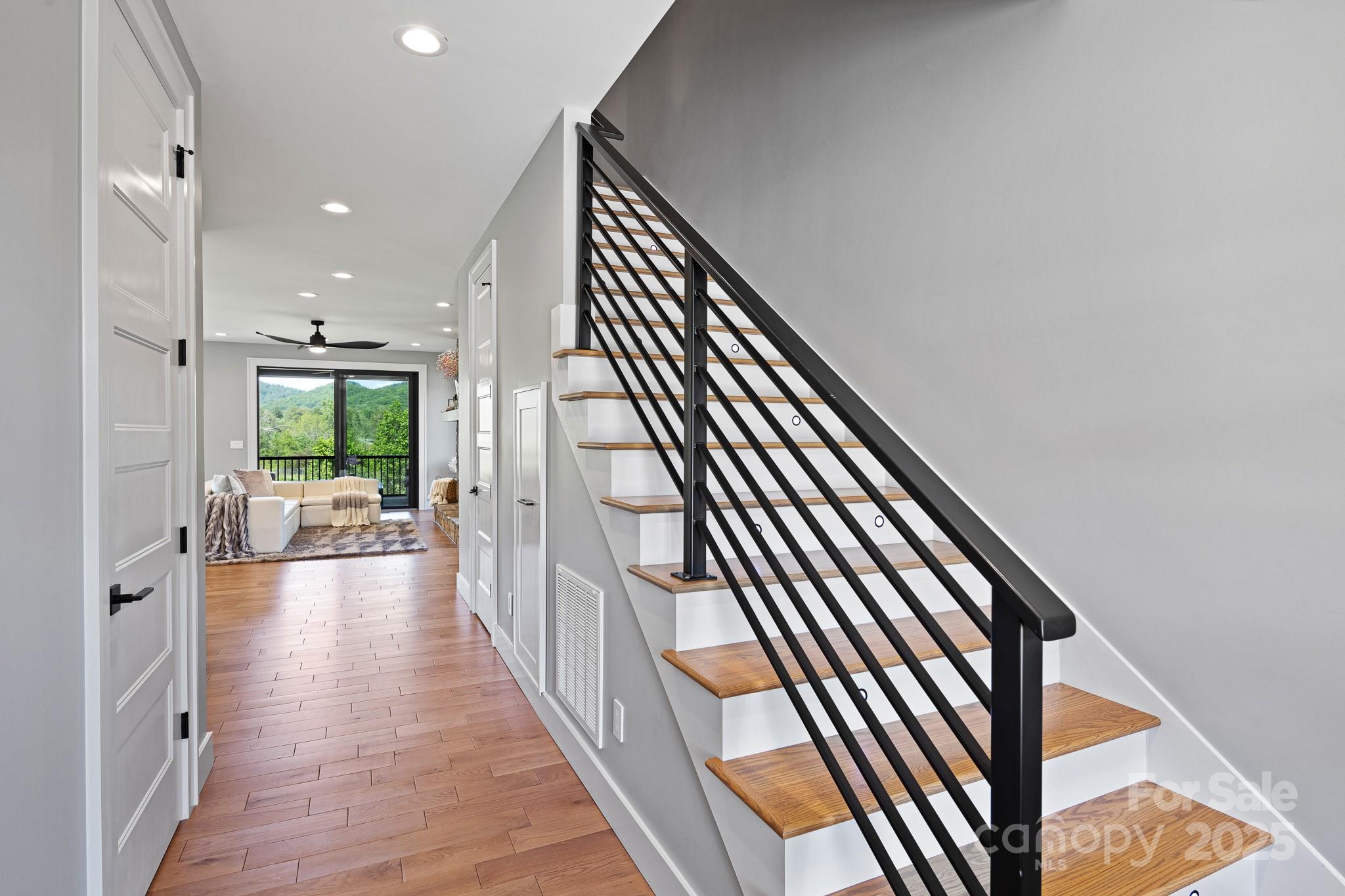 32 Taylor Mountain Road Candler, NC 28715 - Photo 6 of 44