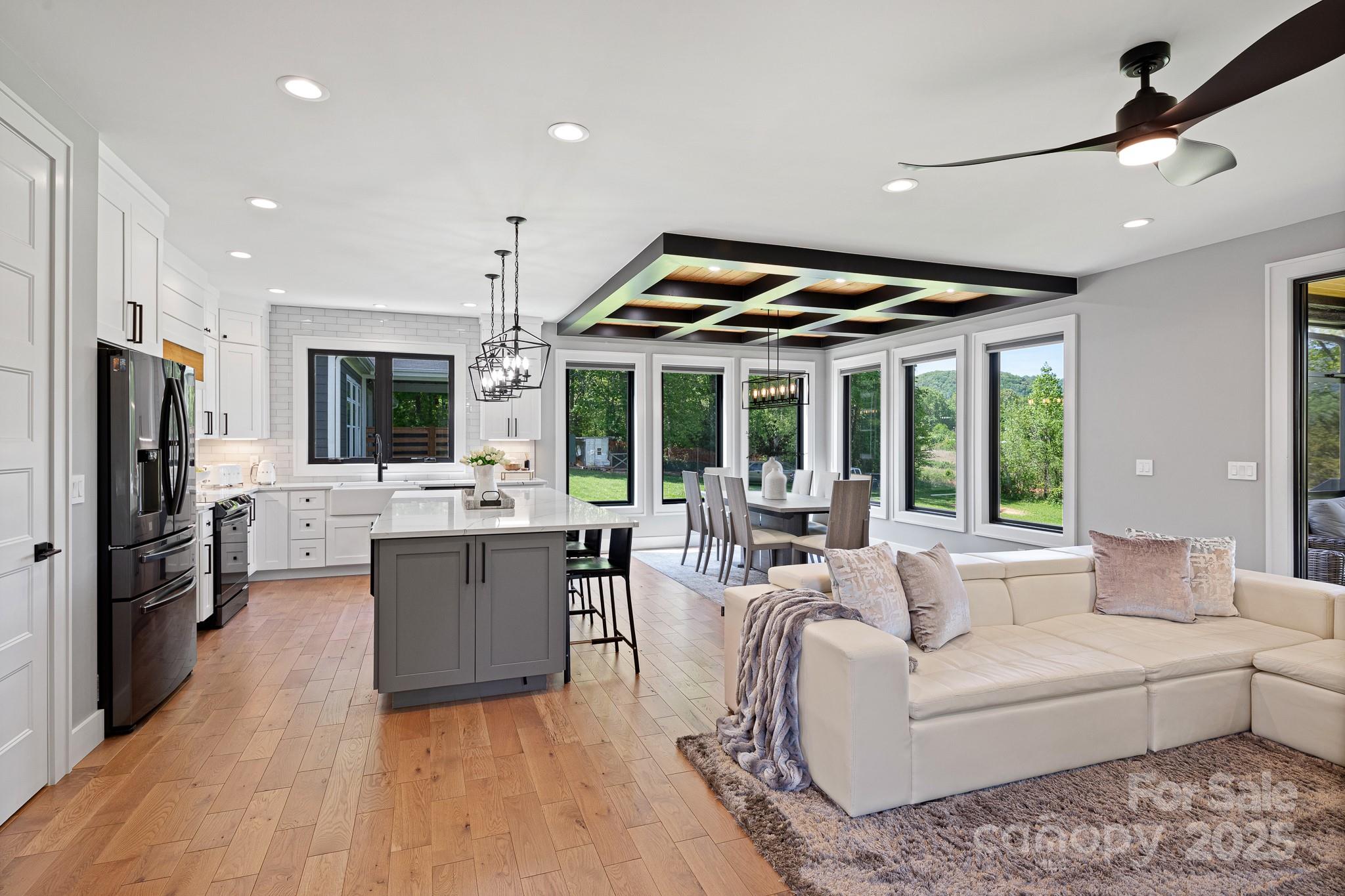 32 Taylor Mountain Road Candler, NC 28715 - Photo 9 of 44