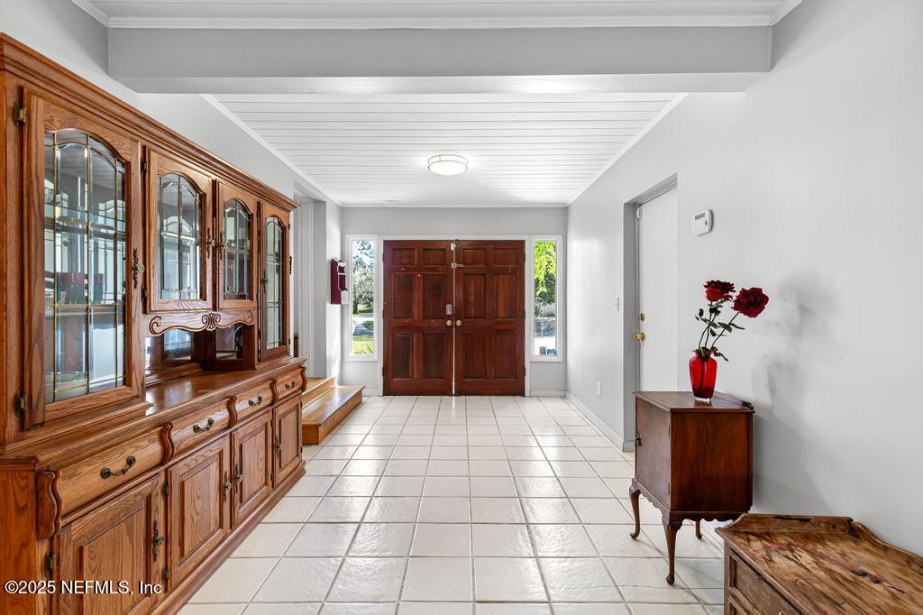 6545 Newcastle Road Jacksonville, FL 32216 - Photo 9 of 47 6545 New Castle-11