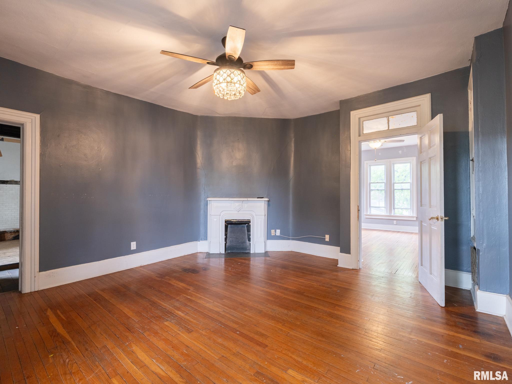 715 North 4th Street Pekin, IL 61554 - Photo 25 of 41