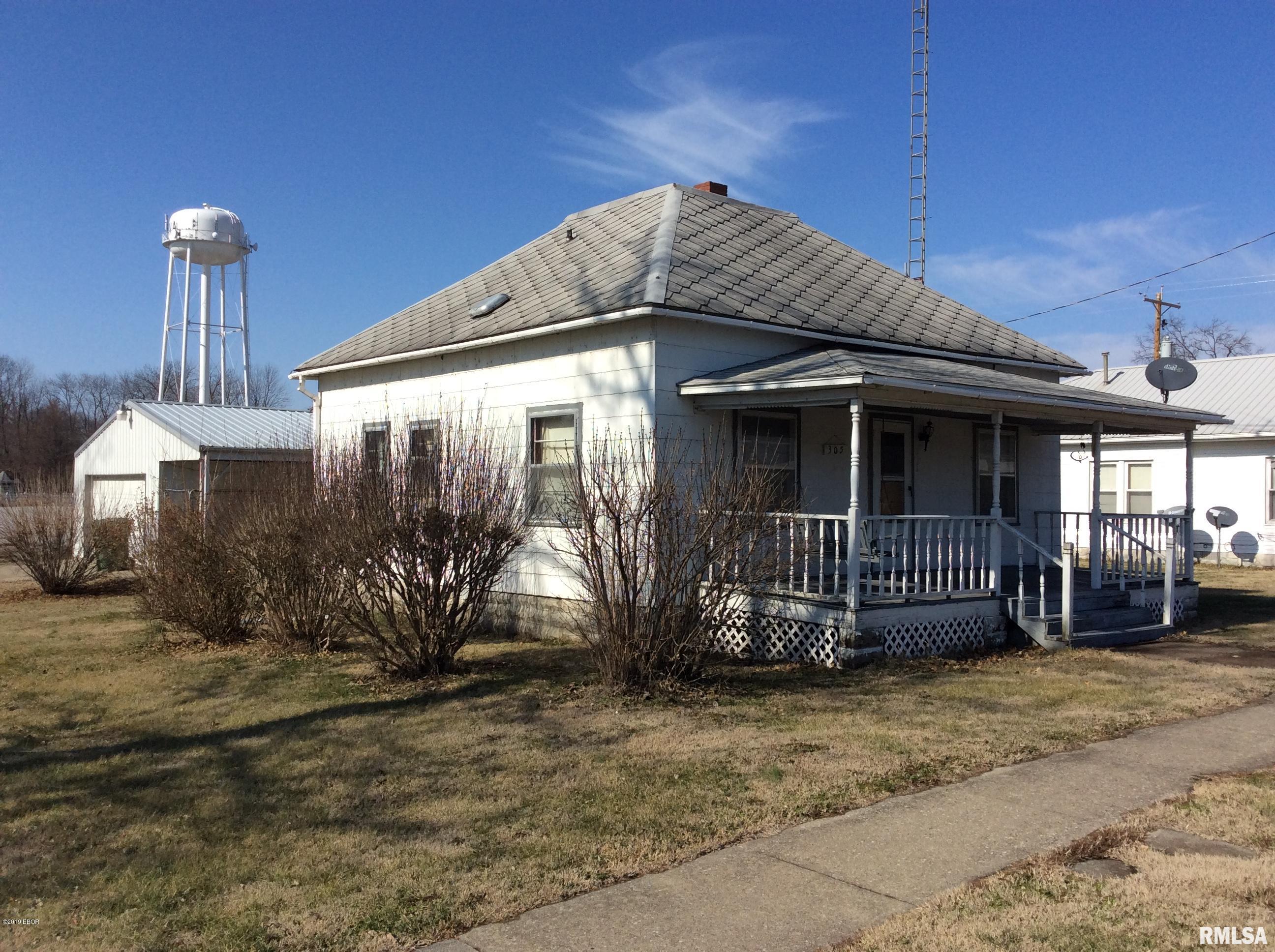 305 South Elm Street Ina, IL 62846 - Photo 4 of 13