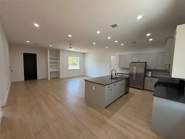 $1,850 | 304 West Allen Street, Kyle, TX 78640