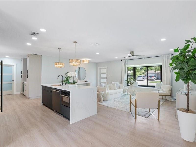 984 Southwest 7th Street Boca Raton, FL 33486 - Photo 7 of 26 Photo 7