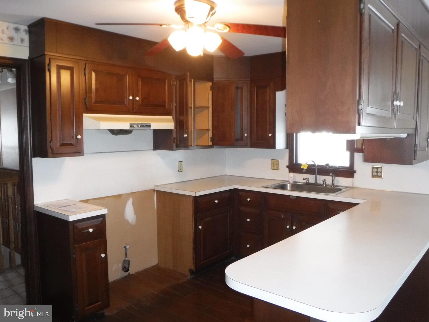 111 Ziegler Road Leesport, PA 19533 - Photo 3 of 21 Gallery Image 3