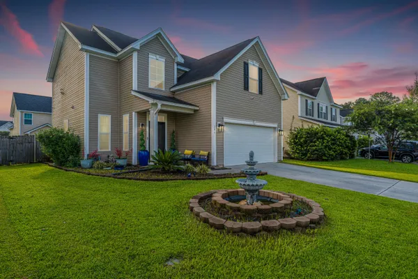 $330,000 | 206 2 Forts Road, Moncks Corner, SC 29461
