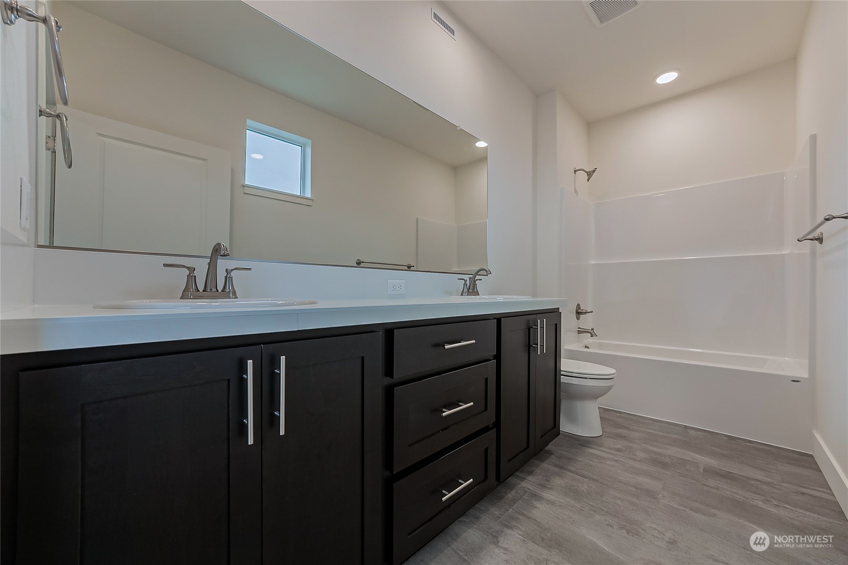 408 Pagget Avenue Winlock, WA 98596 - Photo 25 of 33