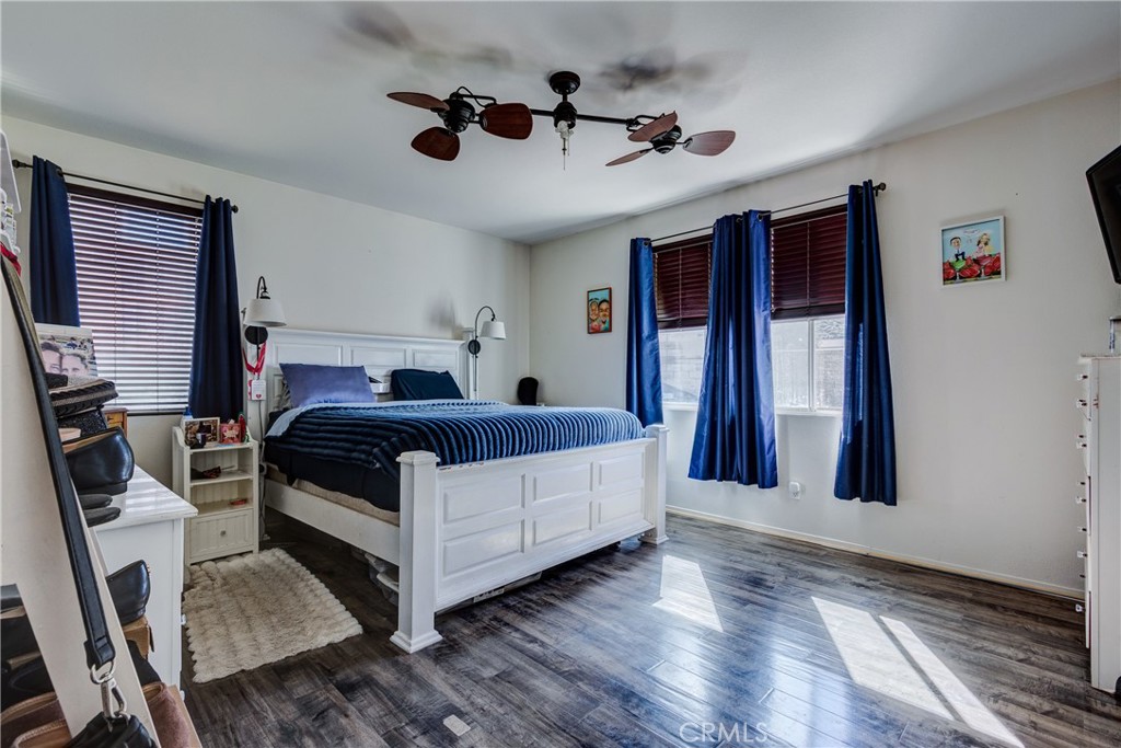 27727 Hollyoak Way Menifee, CA 92585 - Photo 37 of 62