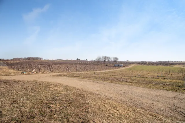 $769,000 | 7937 Hochberger Road, Eau Claire, MI 49111