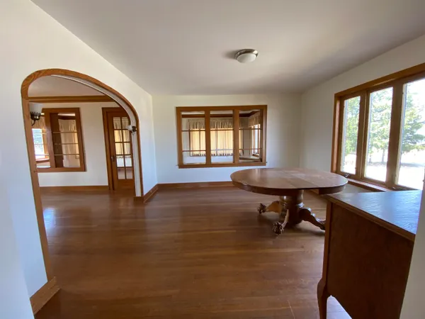 $769,000 | 7937 Hochberger Road, Eau Claire, MI 49111