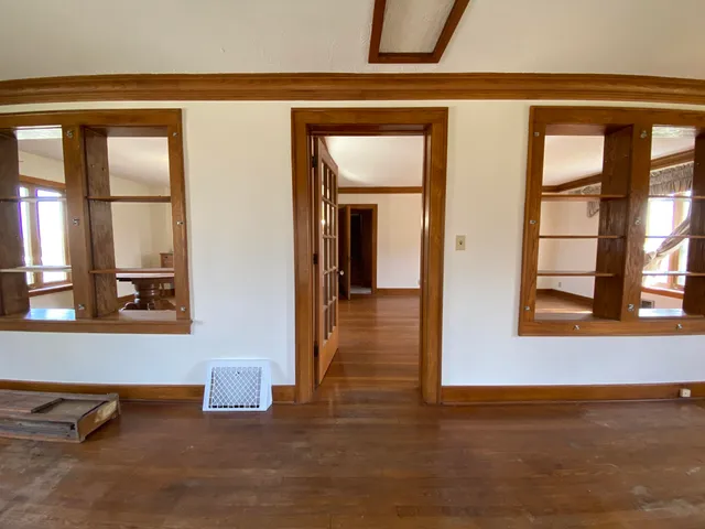 $769,000 | 7937 Hochberger Road, Eau Claire, MI 49111