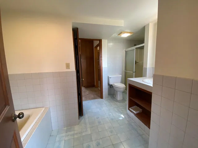 $769,000 | 7937 Hochberger Road, Eau Claire, MI 49111