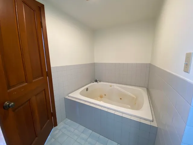 $769,000 | 7937 Hochberger Road, Eau Claire, MI 49111