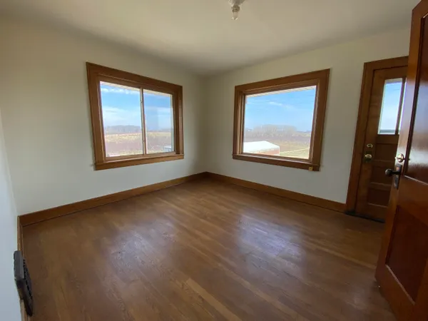 $769,000 | 7937 Hochberger Road, Eau Claire, MI 49111