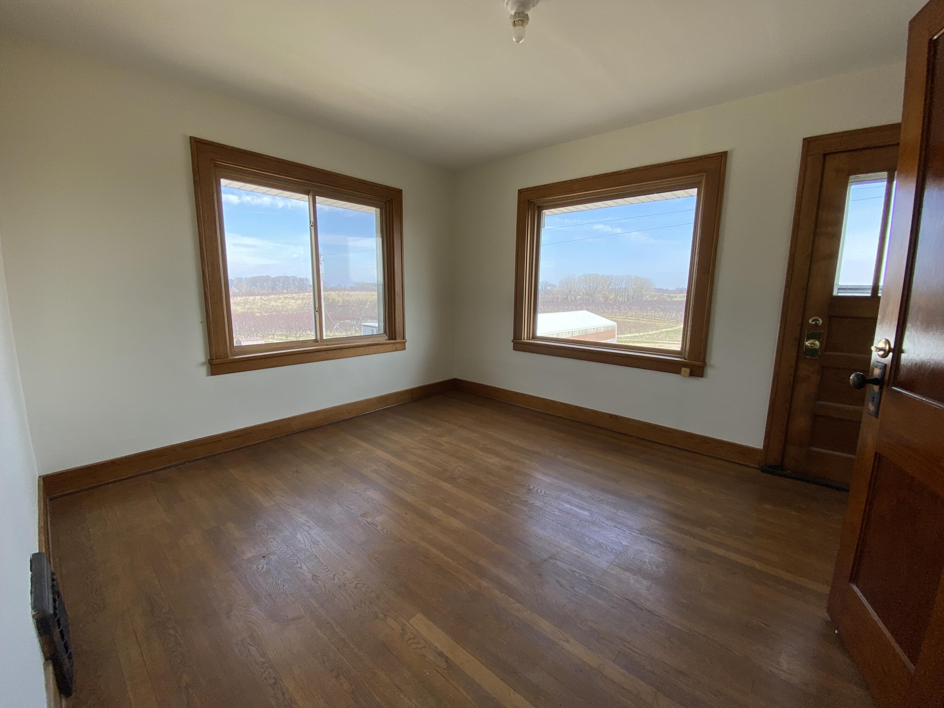 7937 Hochberger Road Eau Claire, MI 49111 - Photo 32 of 39 IMG_4878