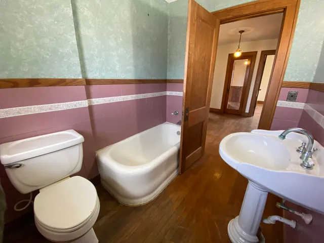 $769,000 | 7937 Hochberger Road, Eau Claire, MI 49111