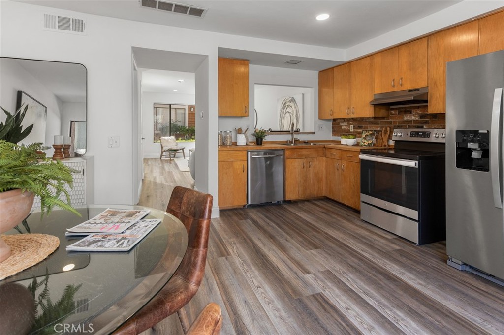25885 Trabuco Road, Unit 198 Lake Forest, CA 92630 - Photo 7 of 23