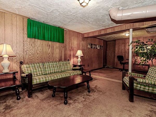 55 Ellery Road Waltham, MA 02453 - Photo 19 of 30 Gallery Image 19