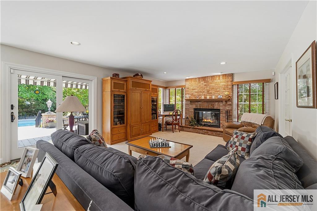 18 Dante Road Monroe Township, NJ 08831 - Photo 13 of 47