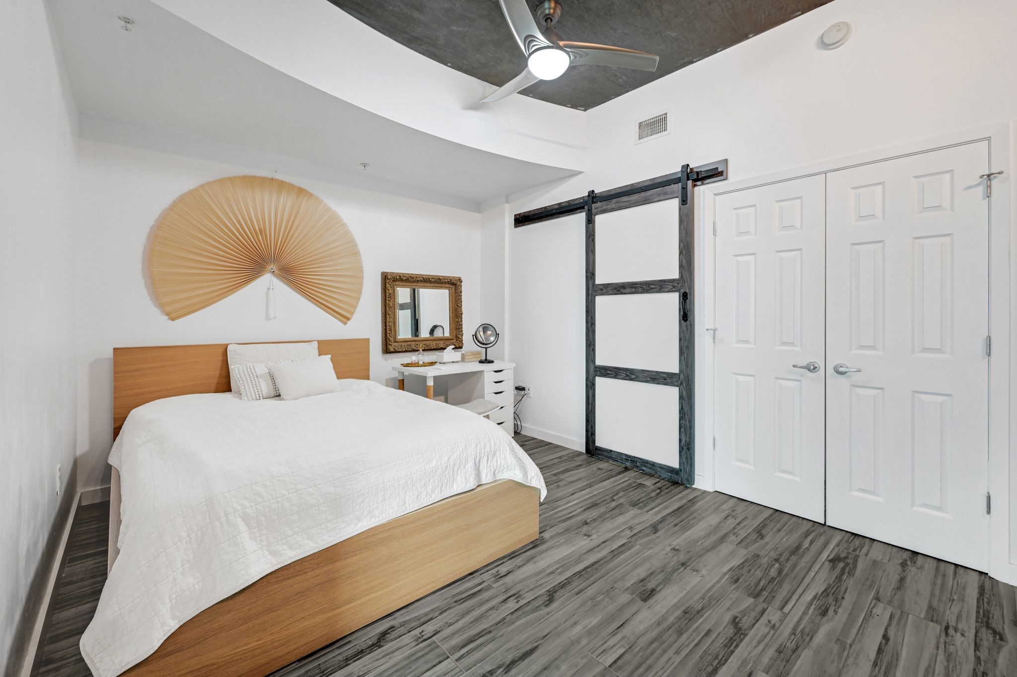 5925 Almeda Road, Unit 11406 Houston, TX 77004 - Photo 13 of 42