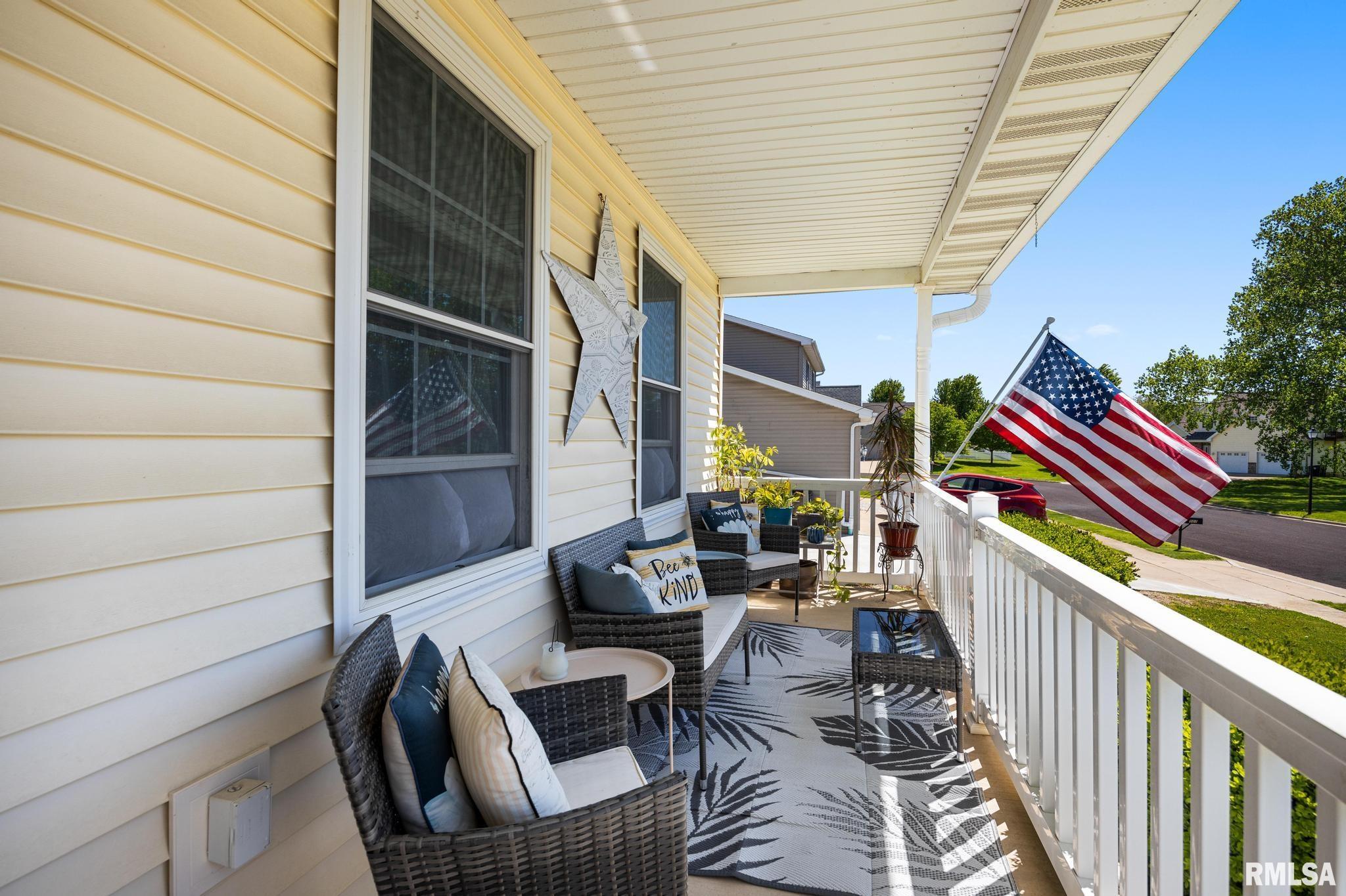 505 Park Trail Road Mackinaw, IL 61755 - Photo 4 of 49