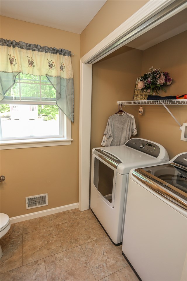 93 Steam Mill Road Auburn, NH 03032 - Photo 21 of 38 Gallery Image 21