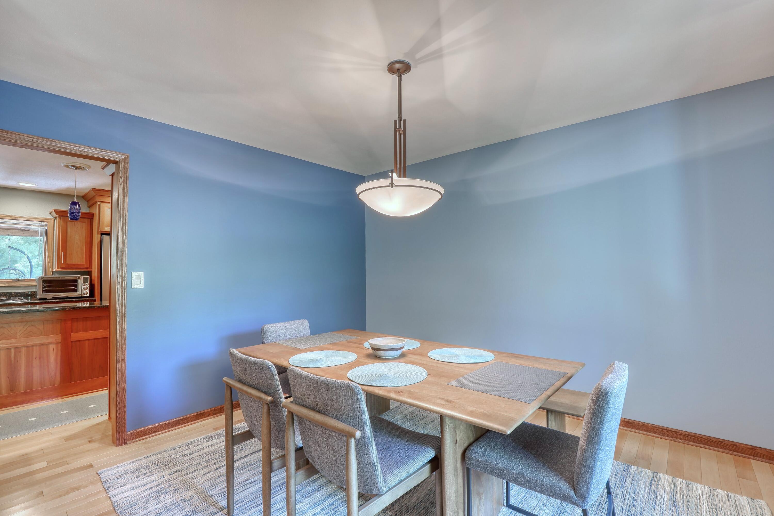 1248 North Lost Woods Road Summit, WI 53066 - Photo 12 of 62 Dining Room