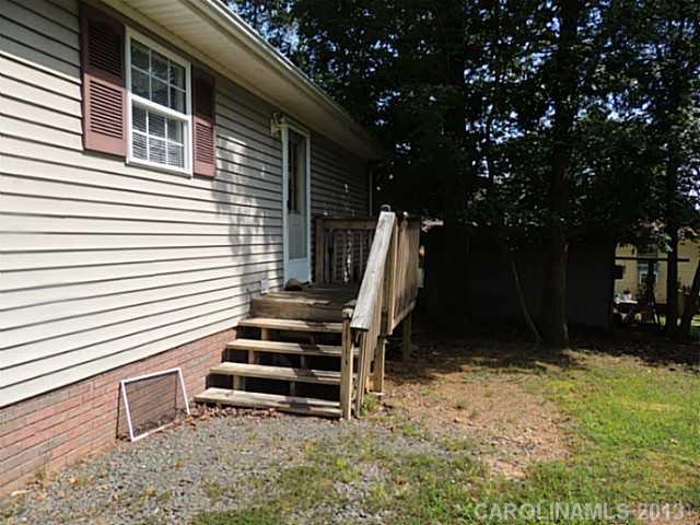 361 Shoreline Road New London, NC 28127 - Photo 2 of 4 Gallery Image 2