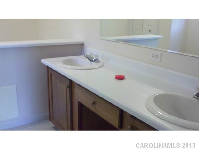 361 Shoreline Road New London, NC 28127 - Photo 4 of 4 Gallery Image 4