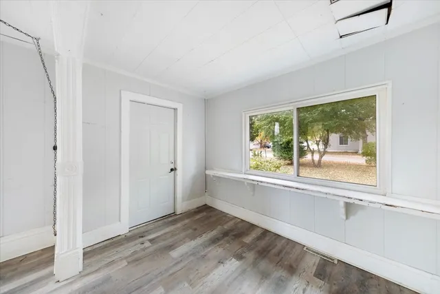 $117,500 | 819 East Center Street, Monticello, IL 61856