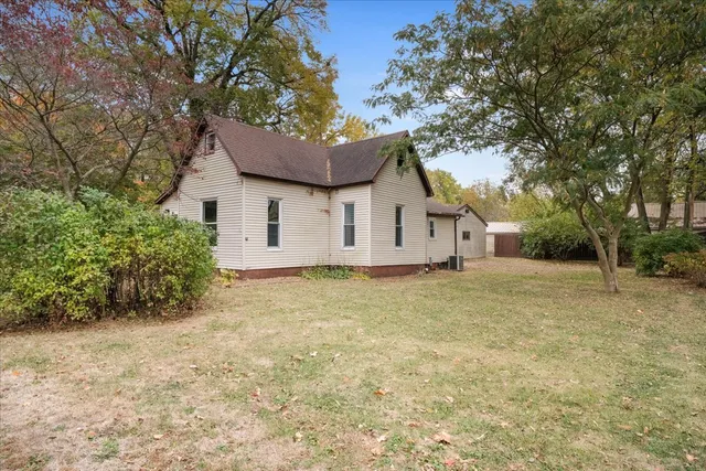 $117,500 | 819 East Center Street, Monticello, IL 61856