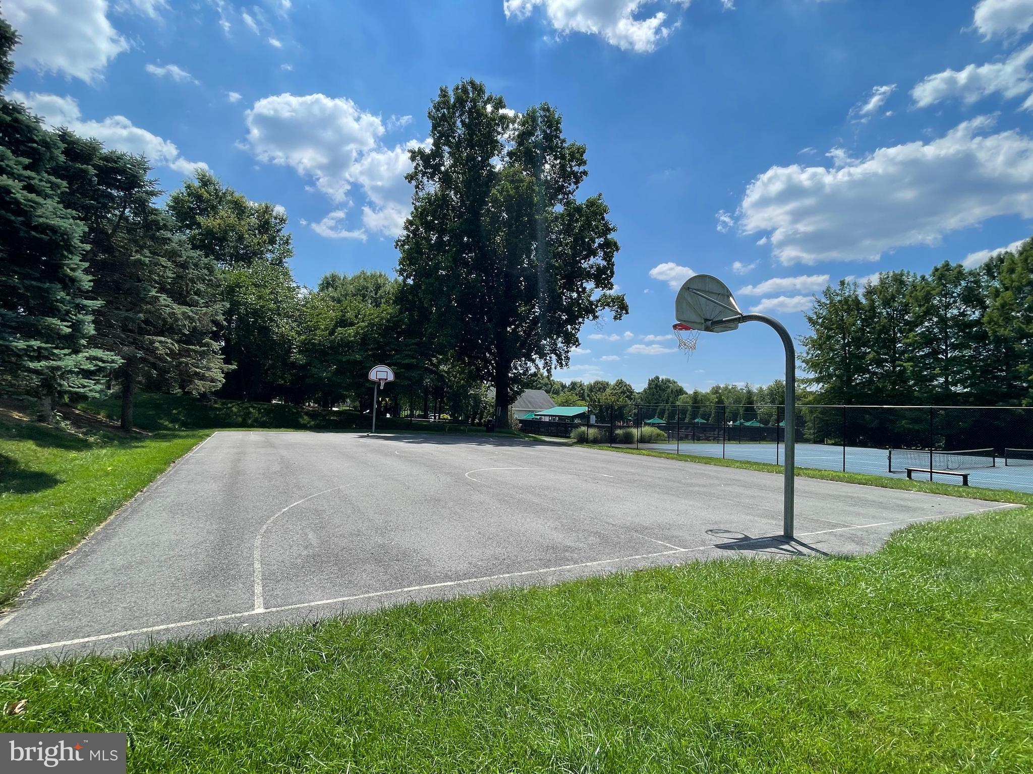 10861 Hunter Gate Way Reston, VA 20194 - Photo 75 of 79 a view of a park