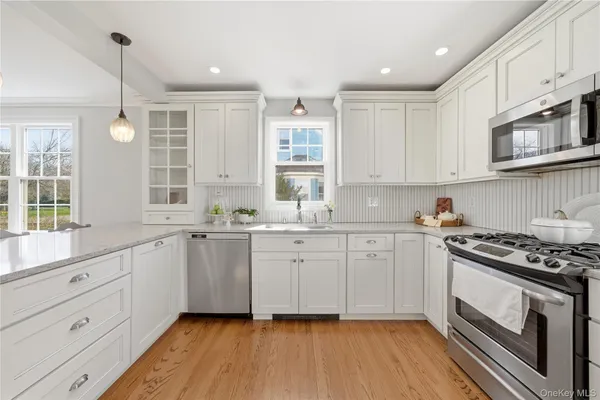 $725,000 | 46 South Ireland Place, Amityville, NY 11701