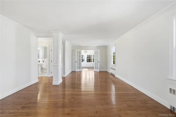 $725,000 | 46 South Ireland Place, Amityville, NY 11701