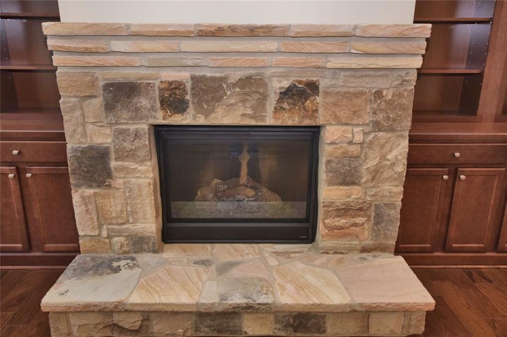 930 Reserve Point Place Suwanee, GA 30024 - Photo 9 of 29