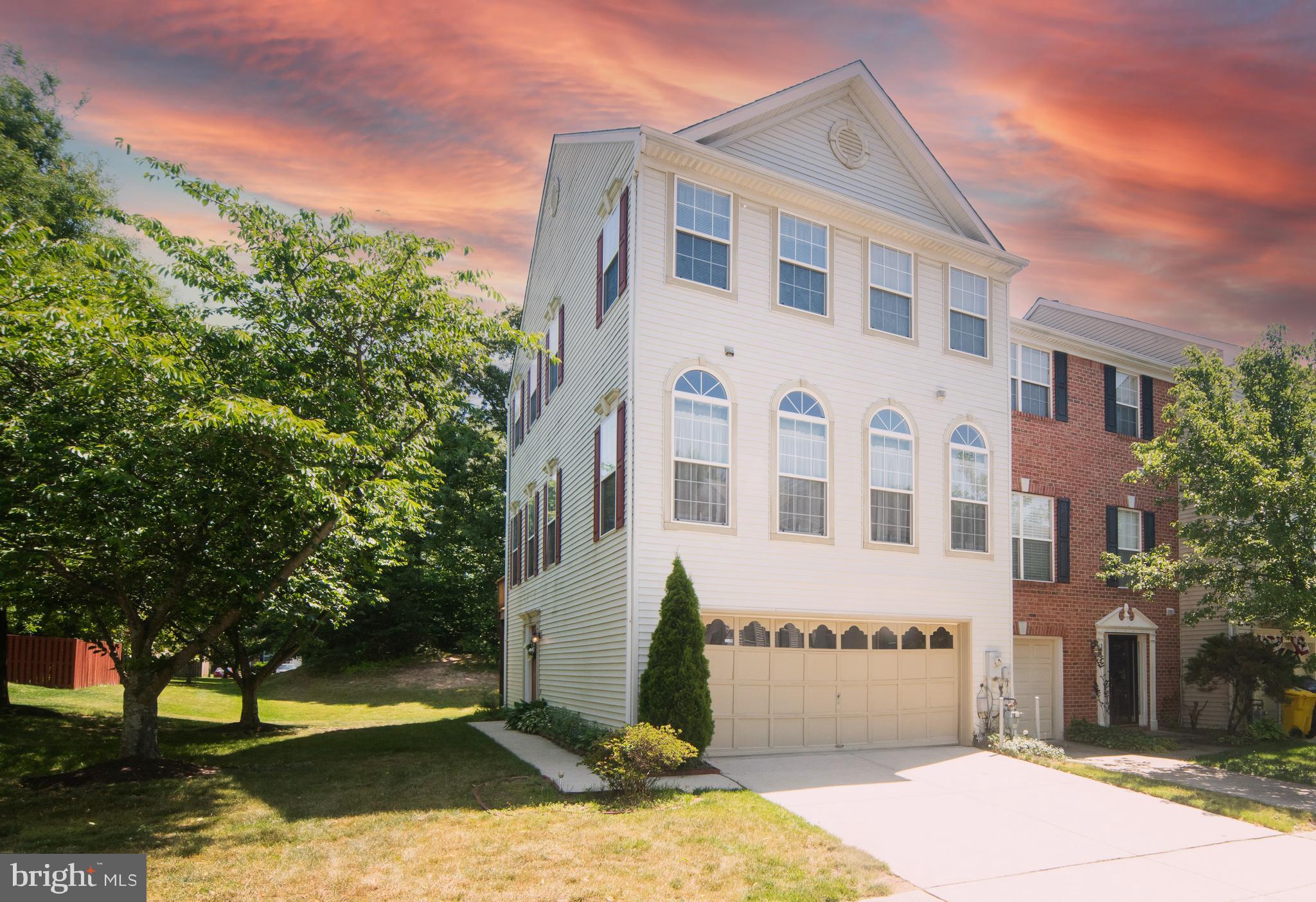 2723 Summers Ridge Drive Odenton, MD 21113 - Photo 2 of 28 Gallery Image 2