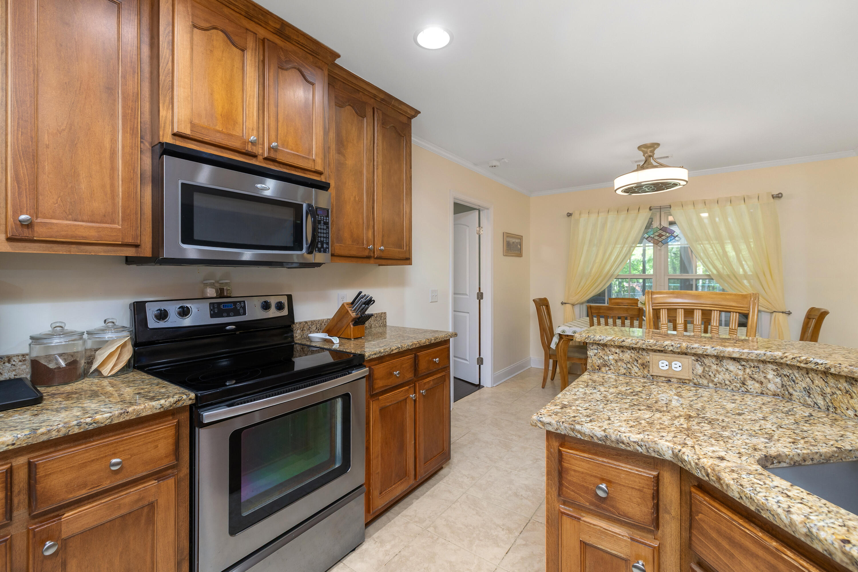 4220 Excursion Drive Dalzell, SC 29040 - Photo 8 of 37 21